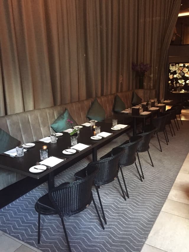 M Threadneedle Street