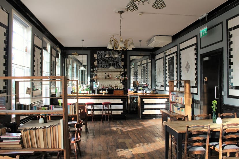 Vintage-inspired Upstairs at The Grafton venue for networking mixers and team workshops.