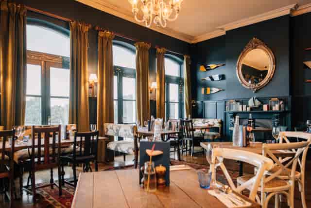 River Room private dining space for corporate dinners and executive meetings.