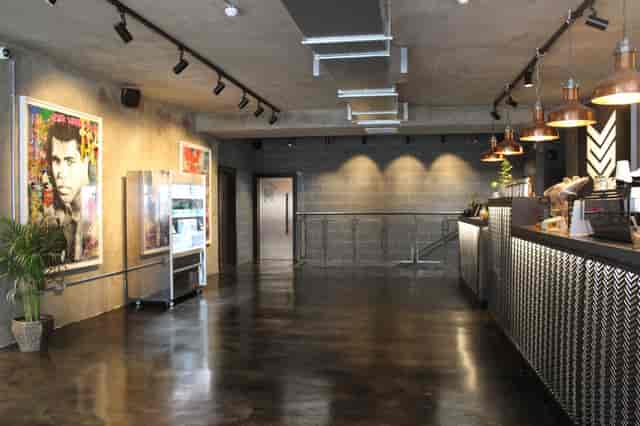 Modern industrial venue SPACE in Victus Soul, ideal for events and meetings.