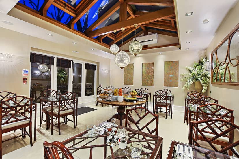 Conservatory Room