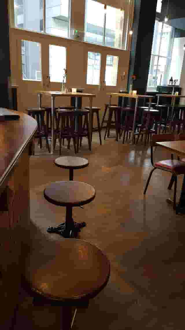 Auberge Bar/ Restaurant