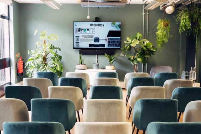Zen Studio in Uncommon Fulham: modern meeting space for workshops and conferences.