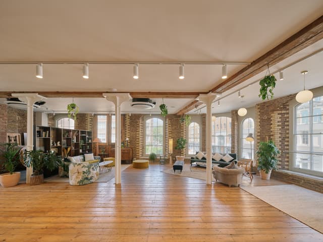 Menier Lounge