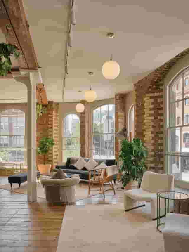 Menier Lounge
