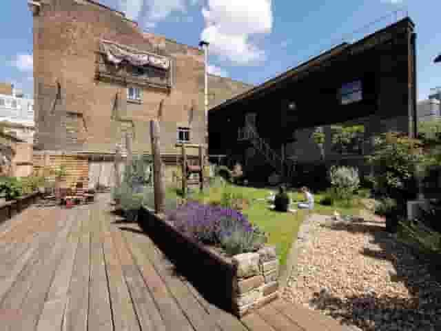 Menier Lounge