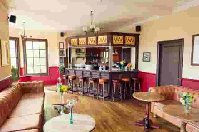 Function Suite & Private Bar