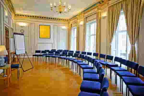 The Mandeville Hotel