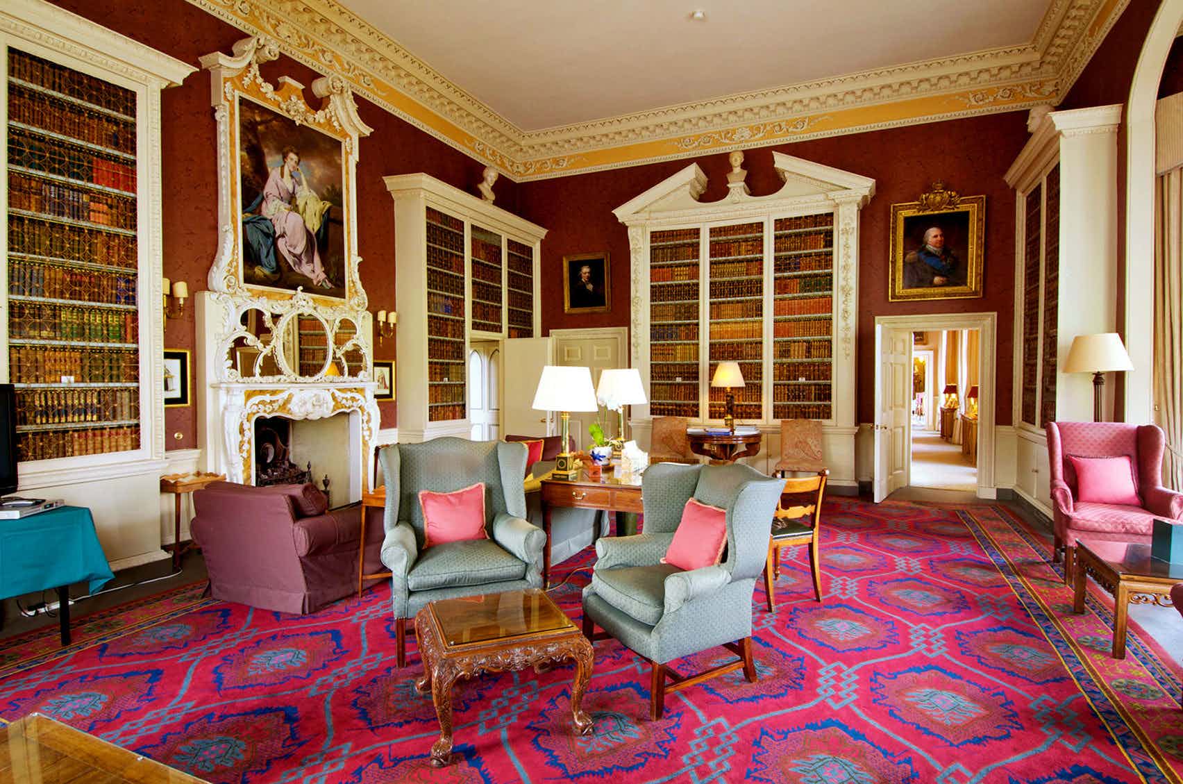 Elegant meeting room at Hartwell House Hotel, ideal for intimate gatherings and brainstorming. - Banner