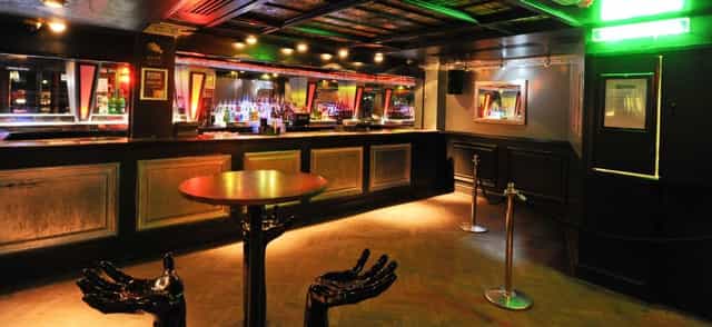 Zoo Bar