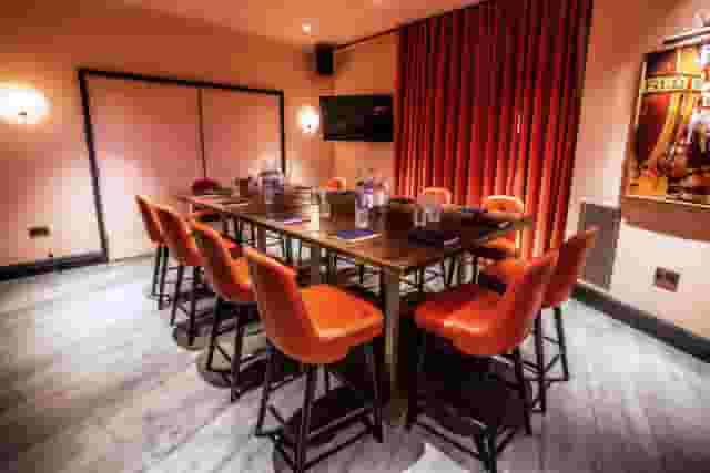 Rose Private Room 
