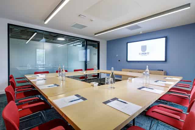 102 / 202