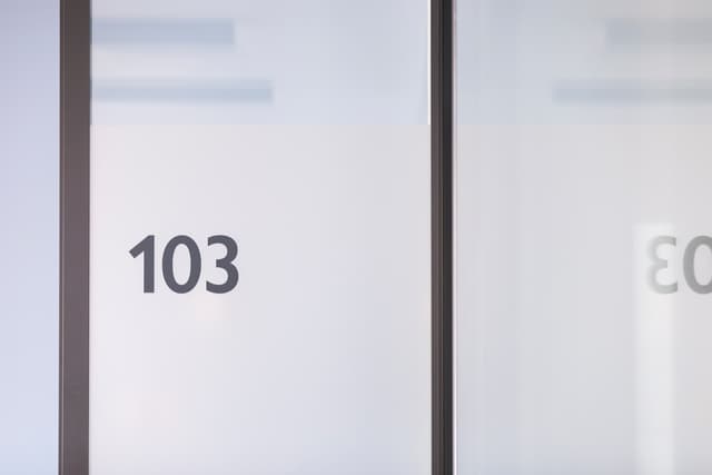 103 / 203