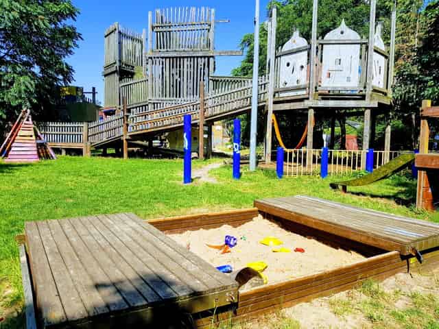 Markfield Adventure Playground and Hall