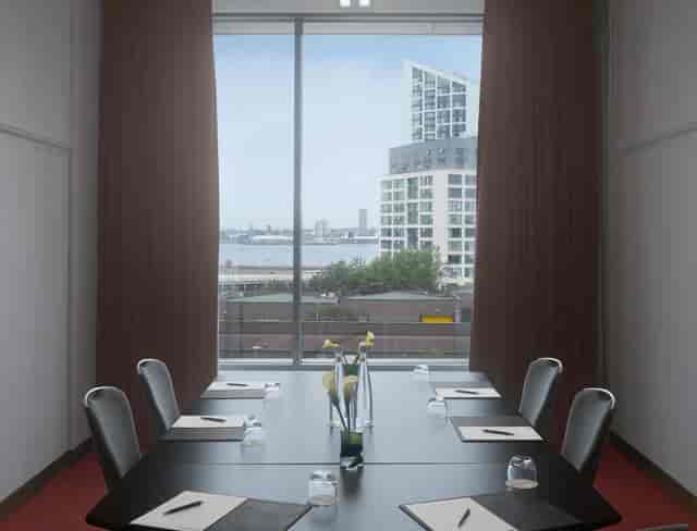 Modern conference room in Radisson Blu Liverpool, perfect for corporate meetings and presentations.