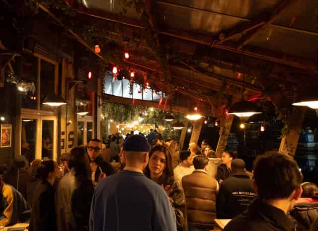 90 Bar & Kitchen