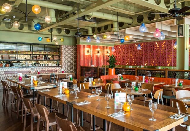 Las Iguanas Cheshire