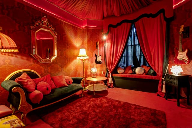 Hotel Pelirocco