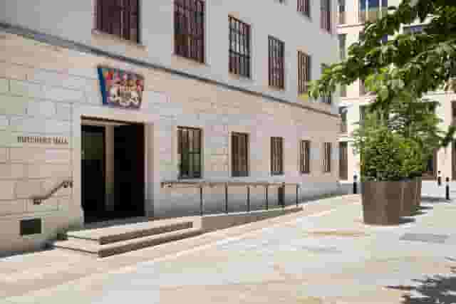 87 Barts Close