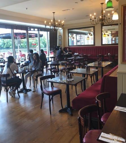 Cozy café venue at Café Rouge Lakeside, perfect for networking and brainstorming events.
