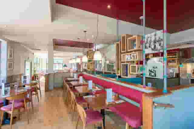 Bella Italia Leeds Centre 27
