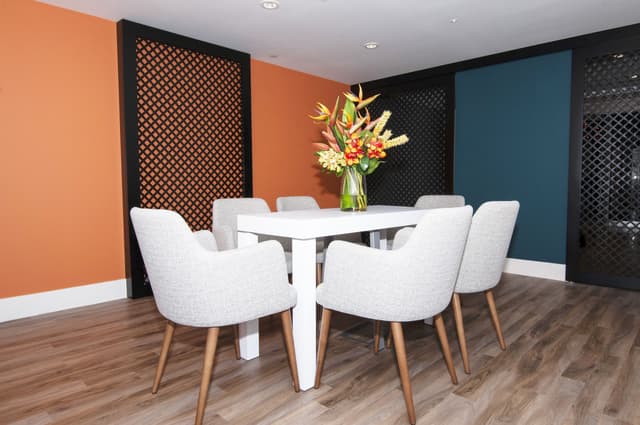 Pop up meeting room 