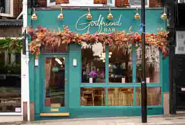 Girlfriend Clapham