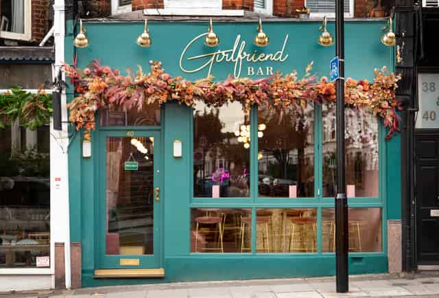 Girlfriend Clapham
