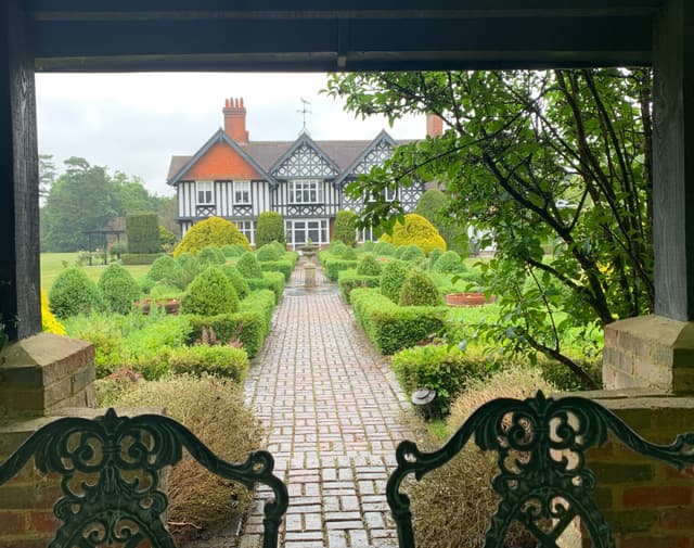 Foxlea Manor