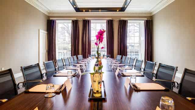 Apex Waterloo Place Hotel