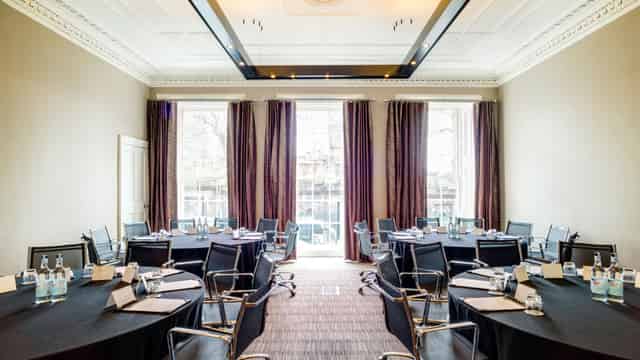 Apex Waterloo Place Hotel