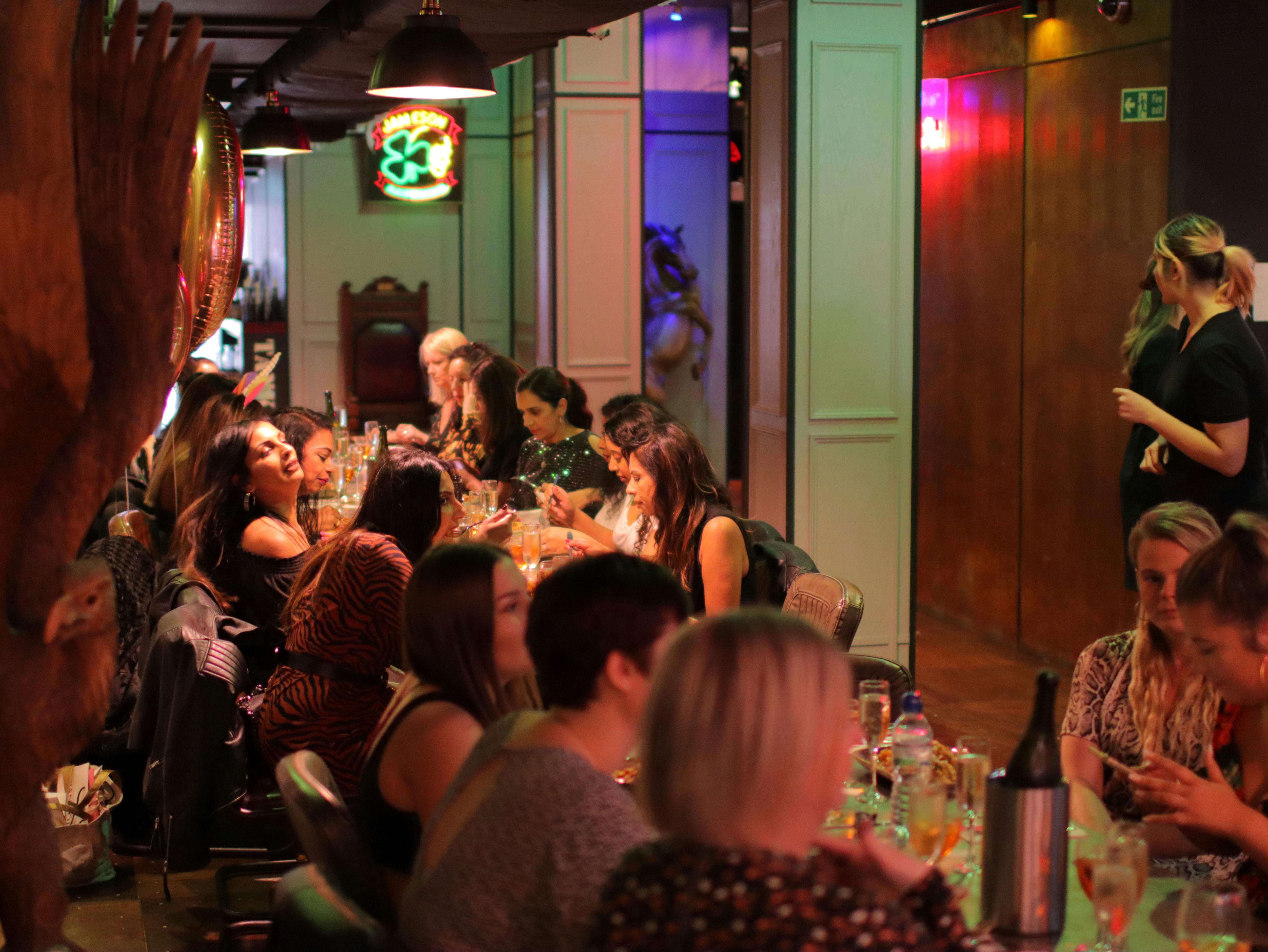 Vibrant dining setup at Gigi's Hoxton for social events and networking.