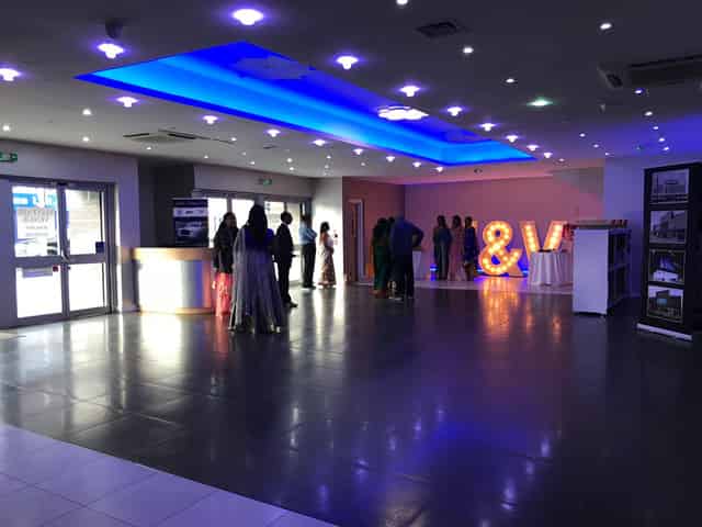 Mayfair Lounge 
