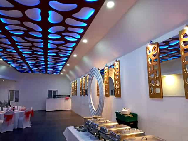 Mayfair Lounge 