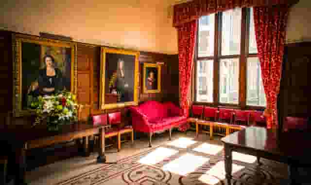 Queen's Room