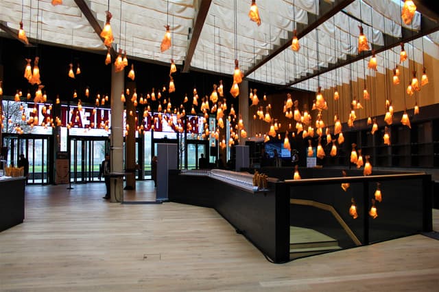 Bridge Theatre