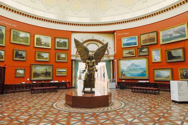 Birmingham Museum and Art Gallery