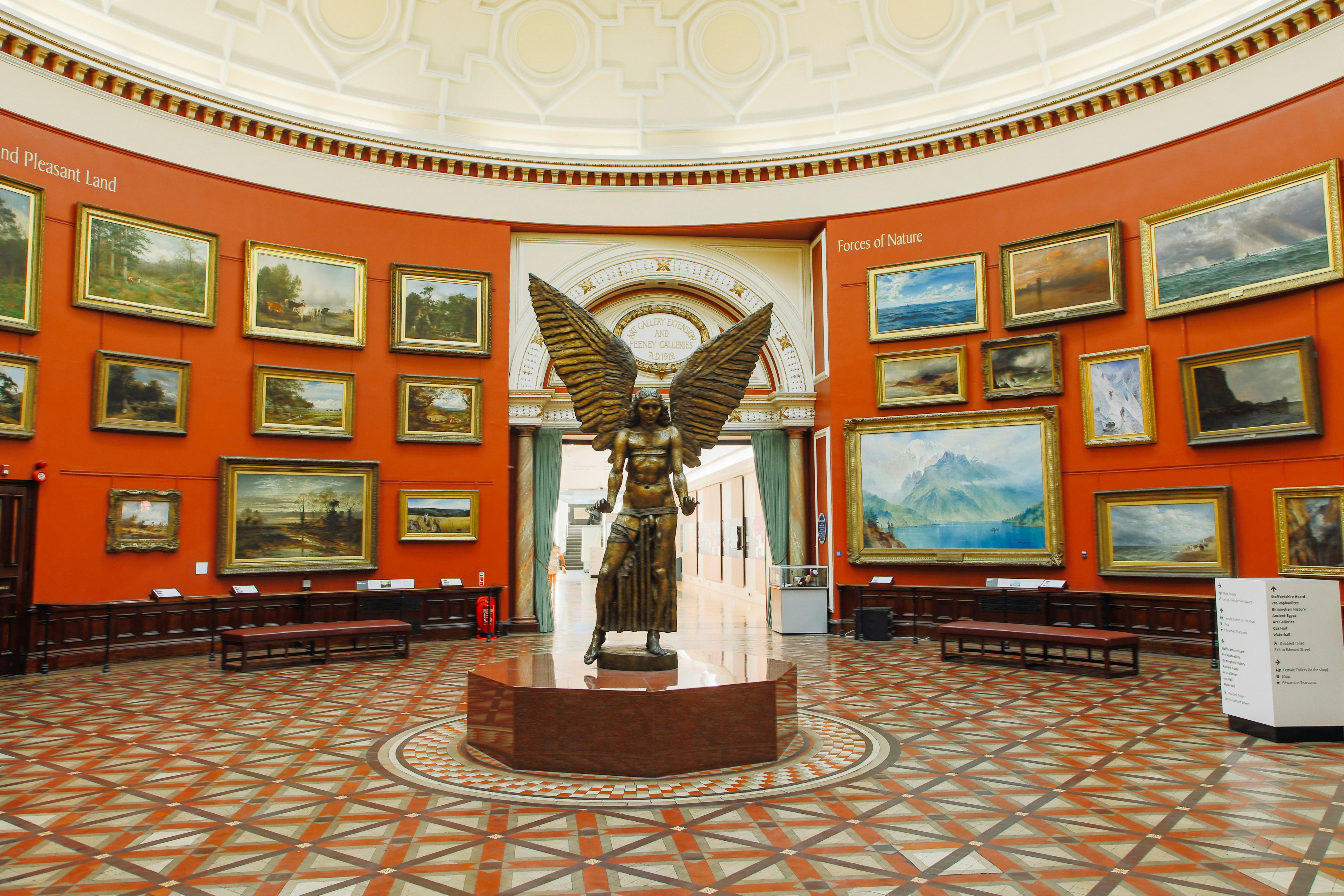 Round Room at Birmingham Museum: elegant gallery with central statue for upscale events.