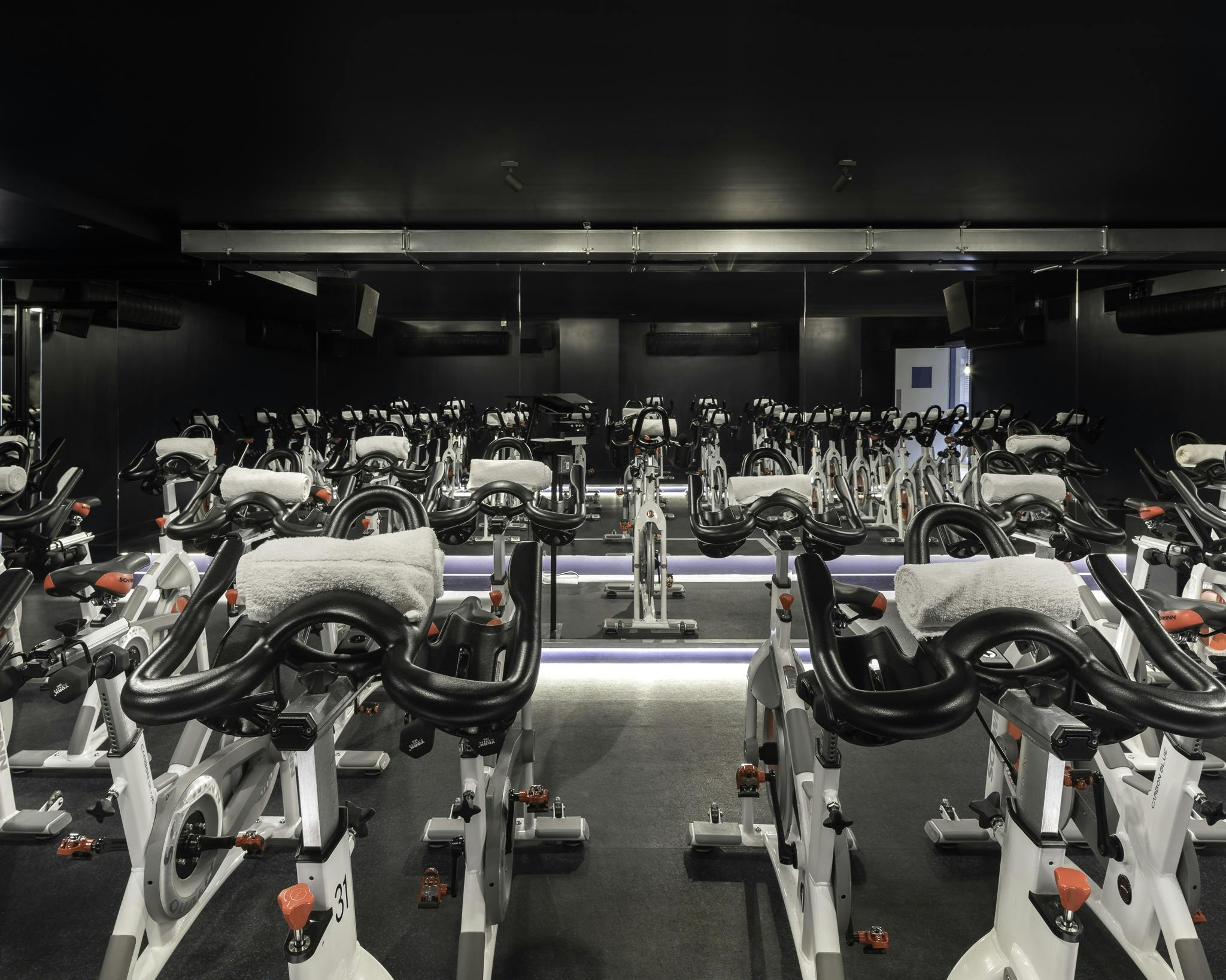 Modern spin studio in Boom Cycle Battersea, ideal for wellness events and team-building.