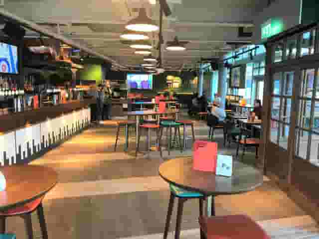 Redwood Pub & Kitchen