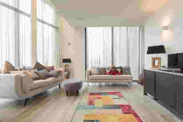 1647sqft penthouse apartment for filming/day event