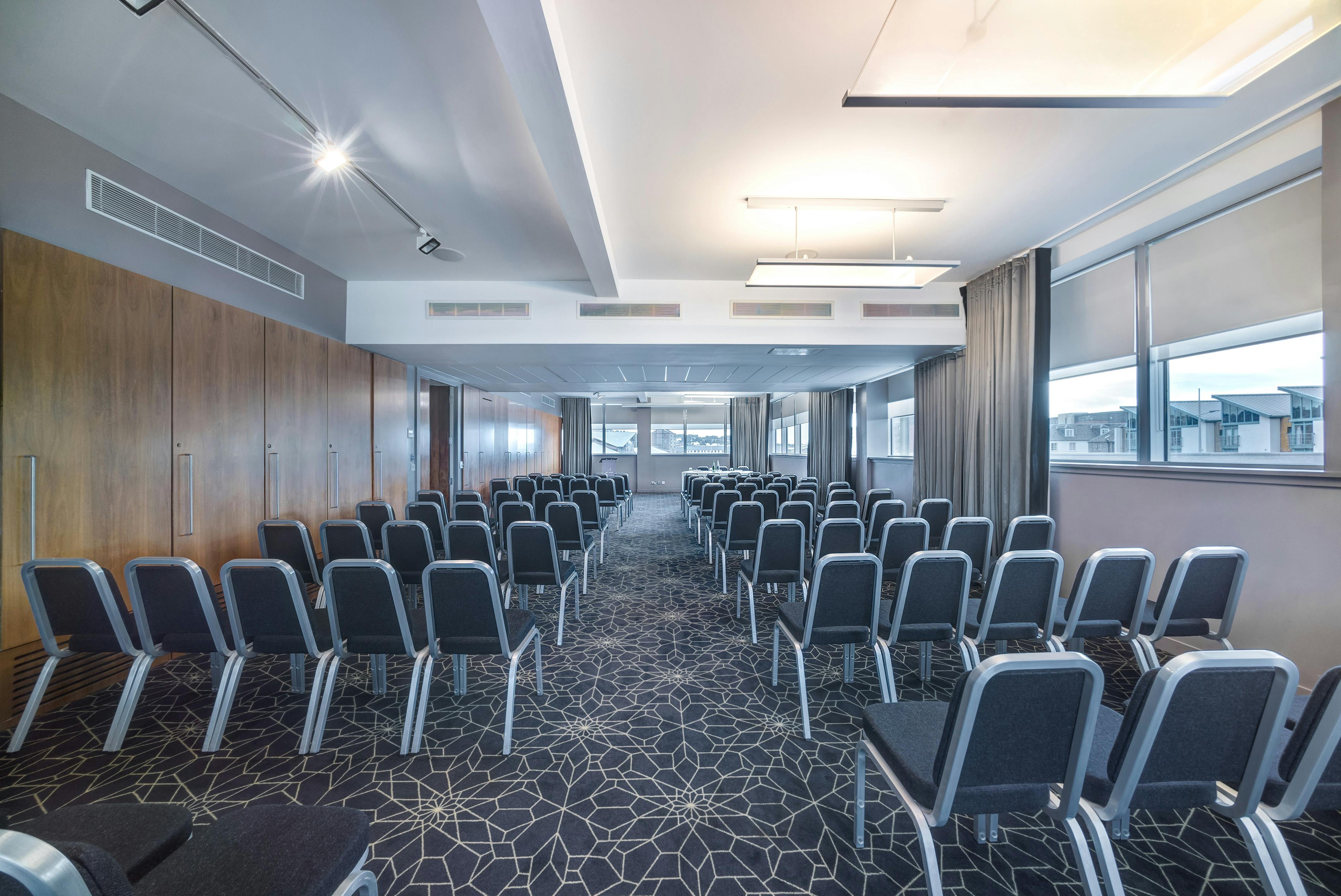 Art Gallery meeting space in Apex City Quay Hotel, perfect for corporate events and workshops.