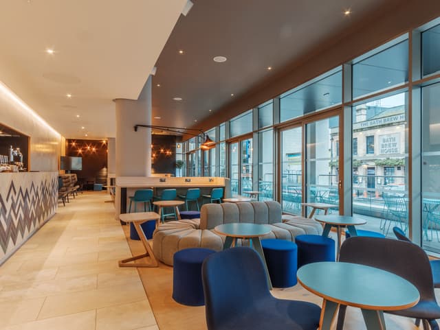 Terrace Bar