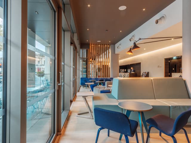 Terrace Bar