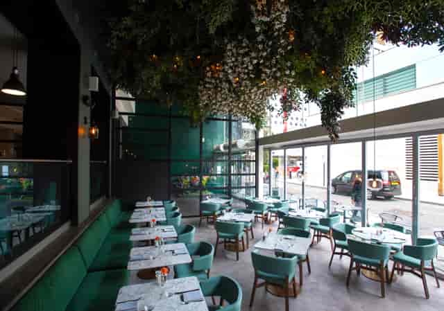 Apex City of London Hotel