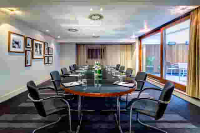 Apex City of London Hotel