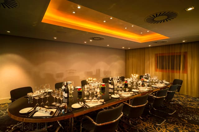Apex City of London Hotel