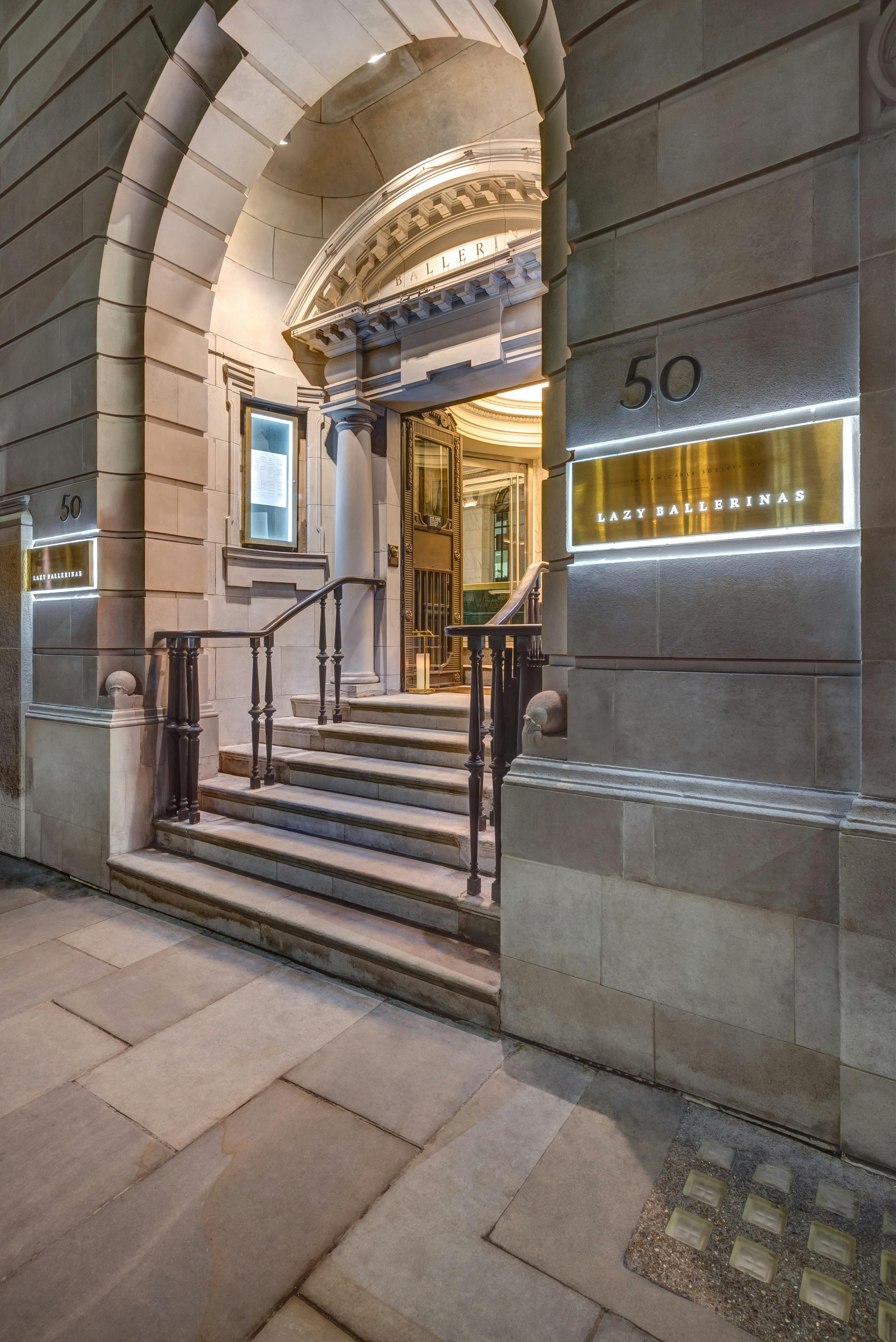 Elegant entrance of Apex Temple Court Hotel for upscale events and gatherings.