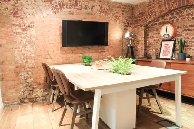 The Travel Café