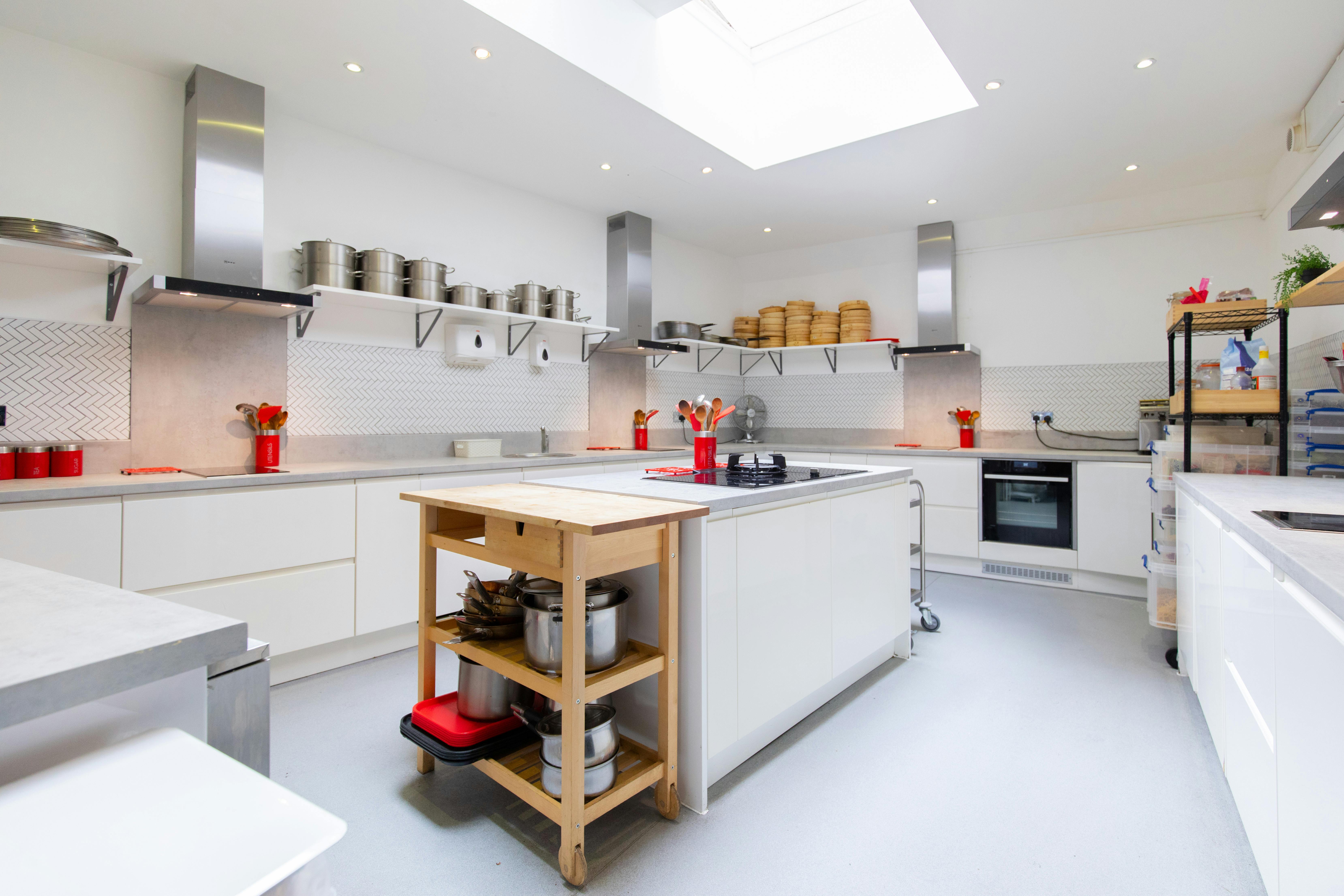 School of Wok - Wok kitchen image 1